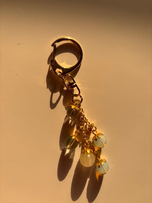 Golden cluster keychain