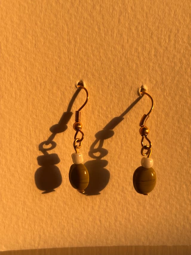 Olive milk drops earrings