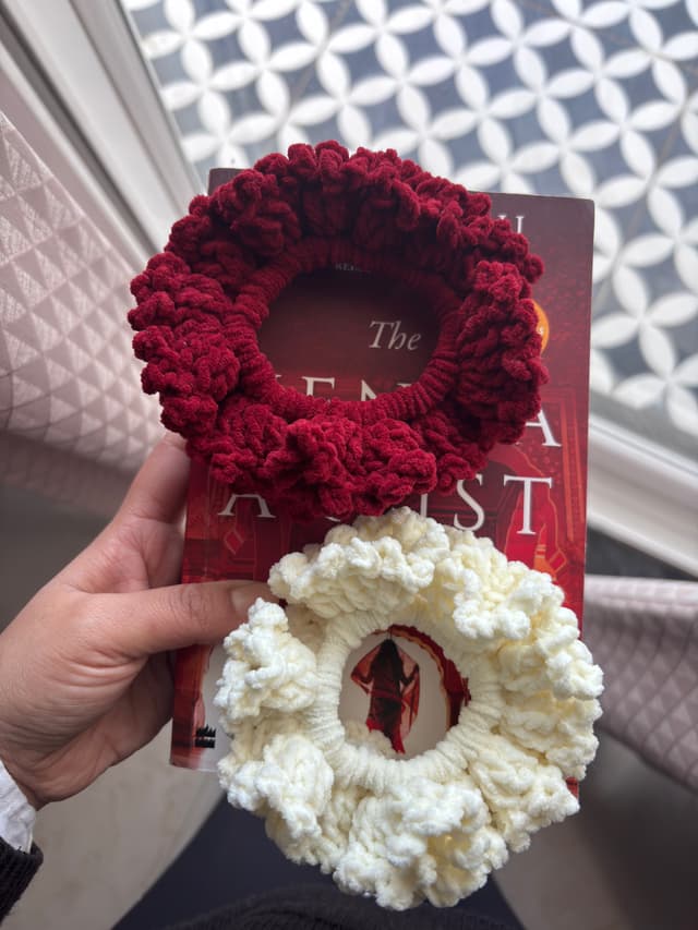 Ruffled scrunchie