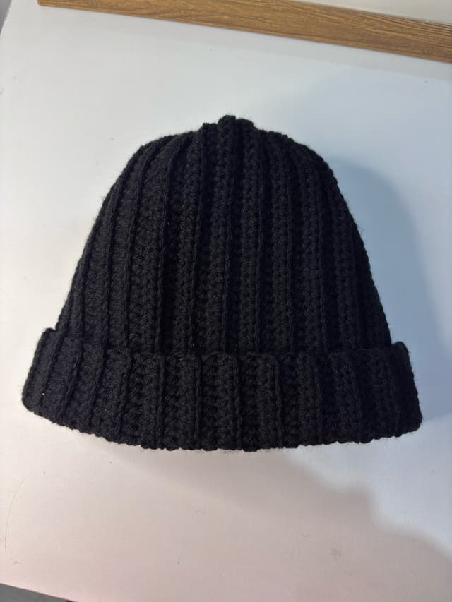 Black beanie